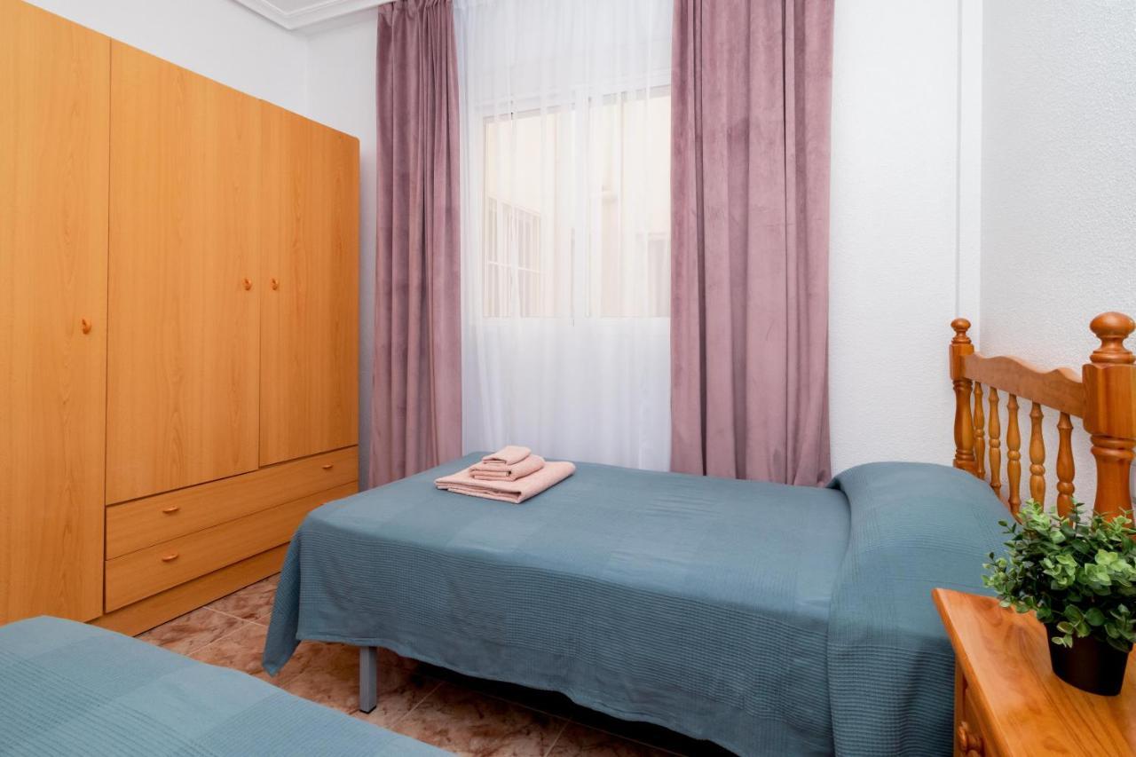La Paz Apartment Torrevieja Exterior photo