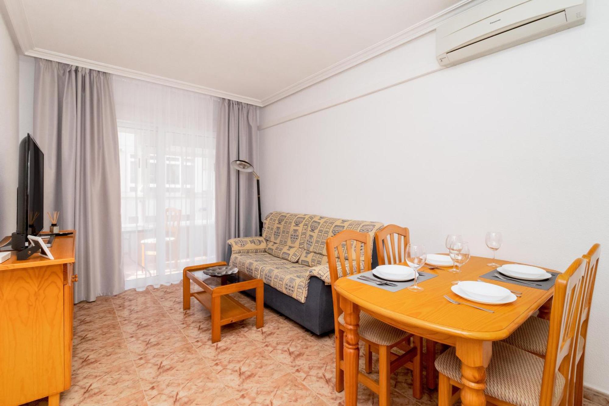 La Paz Apartment Torrevieja Exterior photo